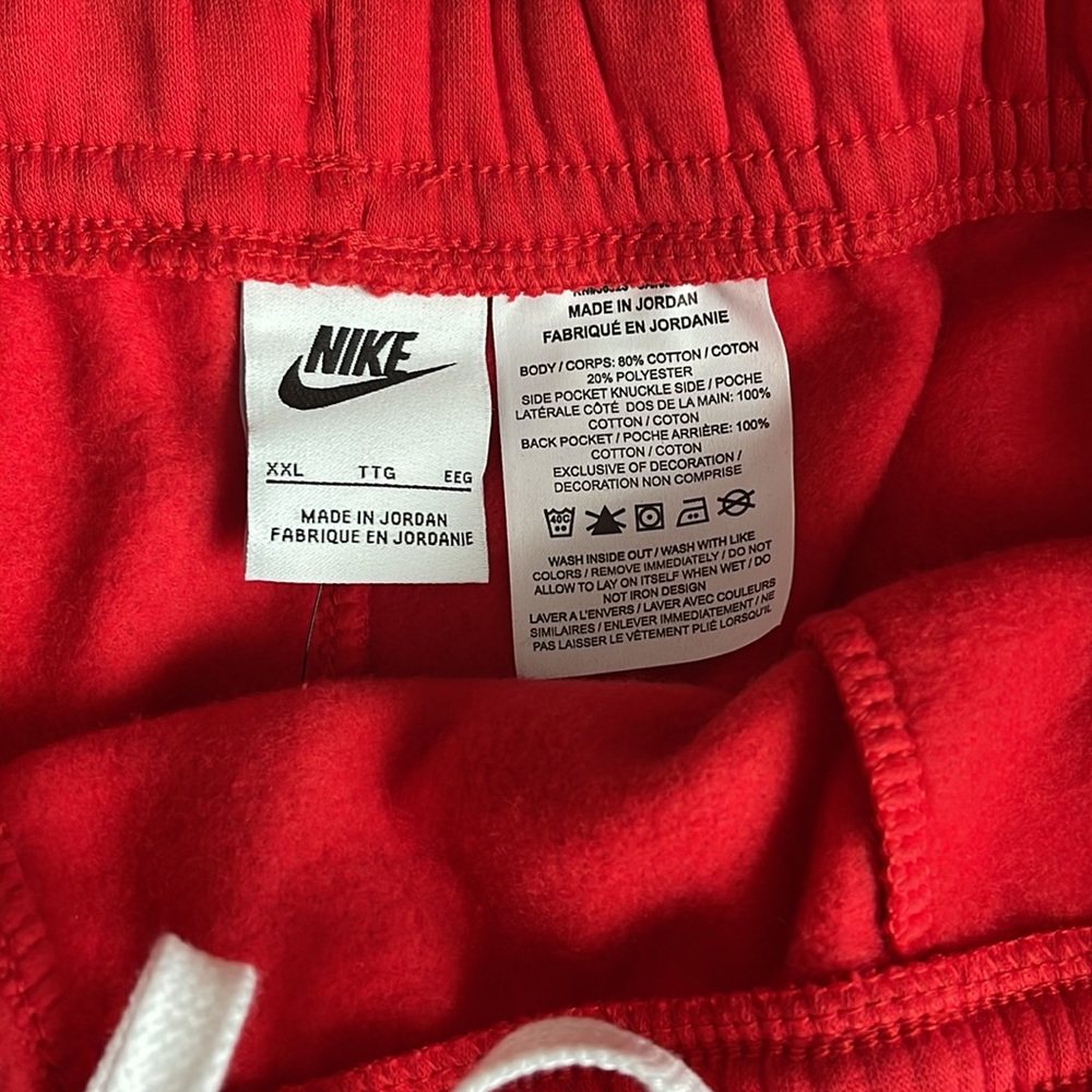 NWT Nike Men’s Red Standard Fit Sweat Shorts sz XXL - Picture 4 of 12